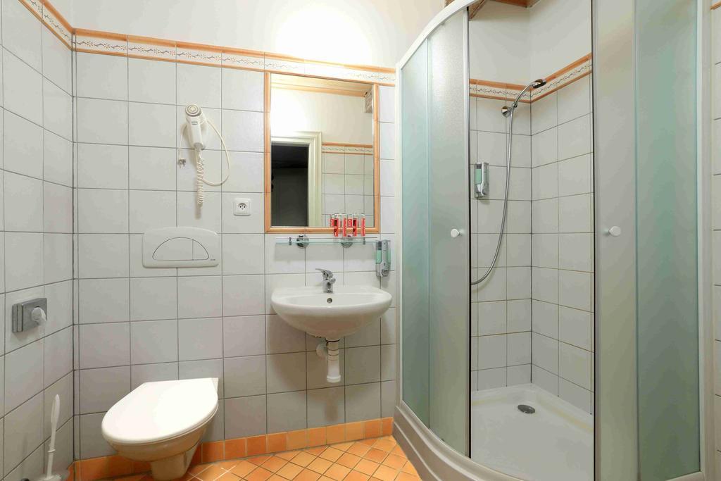 Hradni Basta Hotell Bečov nad Teplou Eksteriør bilde