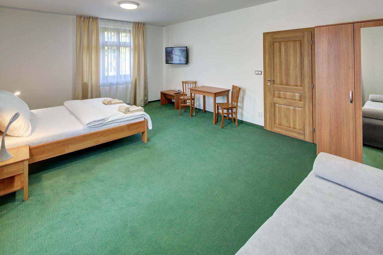 Hradni Basta Hotell Bečov nad Teplou Eksteriør bilde