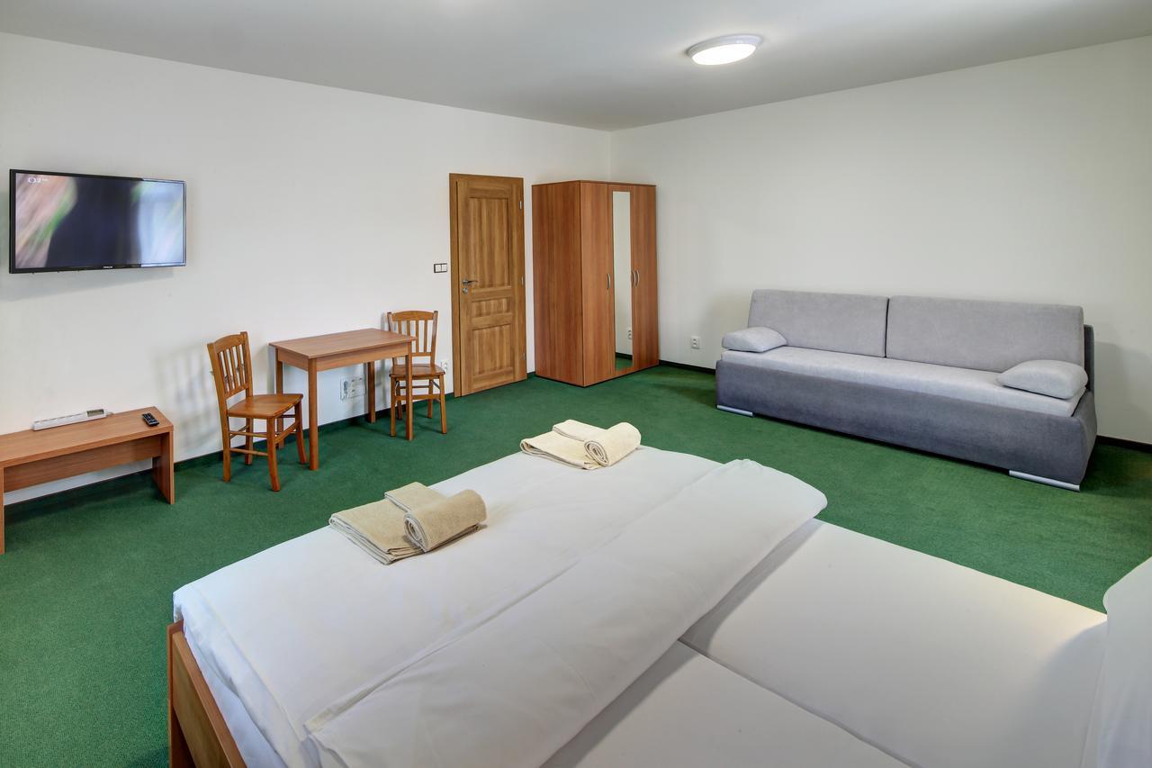 Hradni Basta Hotell Bečov nad Teplou Eksteriør bilde